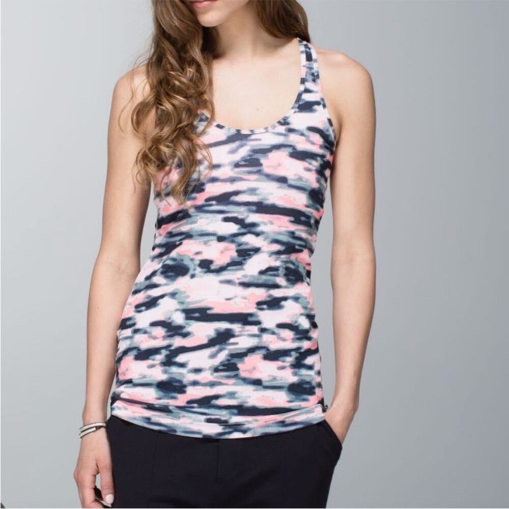 Lululemon Cool Racerback Wamo Camo Barely Pink Tank Size 6